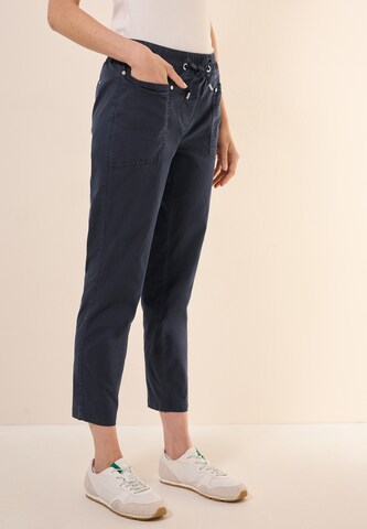 CECIL Loose fit Pants in Blue: front