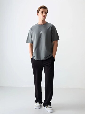 T-Shirt Tommy Life en gris