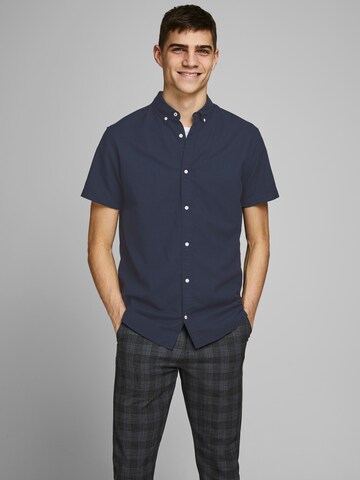 JACK & JONES Slim Fit Риза в синьо: отпред