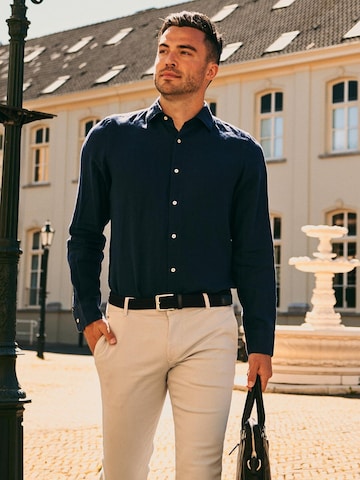 Suitable Comfort fit Button Up Shirt in Blue: front