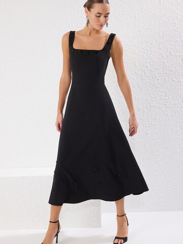 Trendyol Dress in Black: front