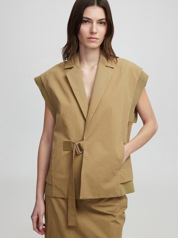Ipekyol Vest in Green: front