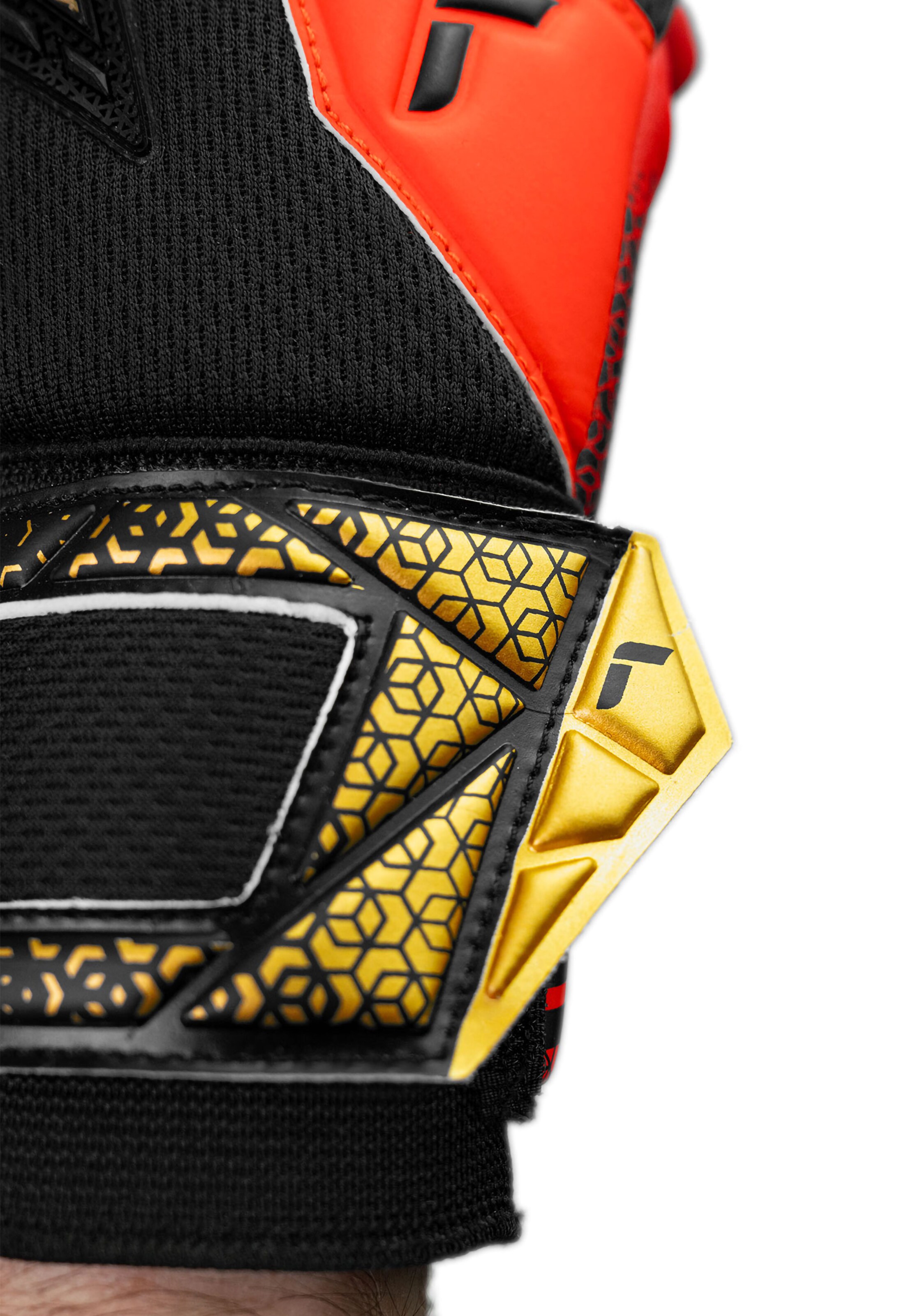 REUSCH Sporthandschoenen 'Attrakt Freegel Silver' in Zwart