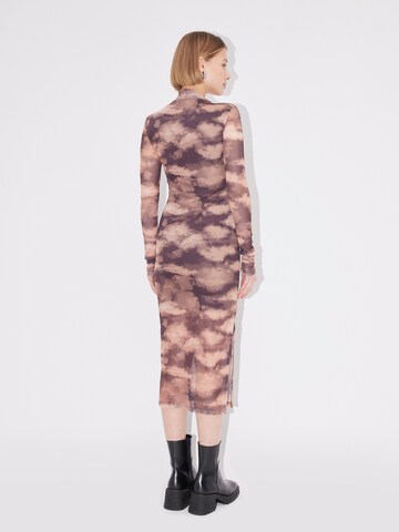 LeGer by Lena Gercke Φόρεμα 'Emina' σε ανάμεικτα χρώματα: πίσω
