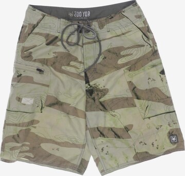 ZOO YORK Shorts in 28 in Green: front