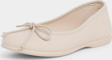 Pisamonas - Bailarina en beige: frente