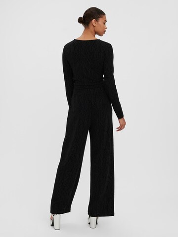 VERO MODA Wide leg Trousers 'Kanz' in Black