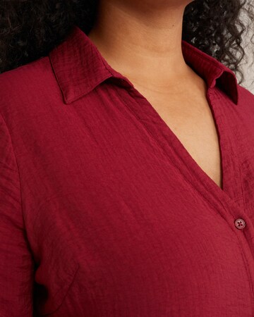 WE Fashion Blouse in Red