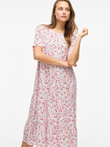 Robe VILA en blanc