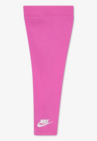 Nike Sportswear - Conjunto en rosa