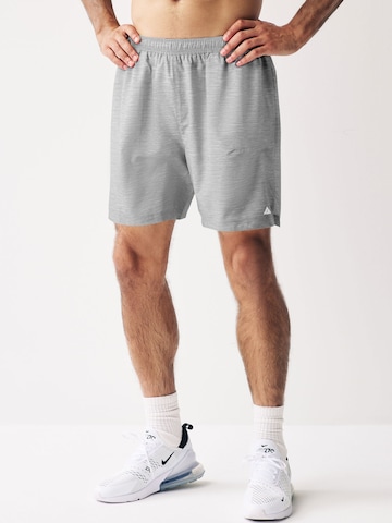 Next Regular Sportshorts in Grau: Vorderseite