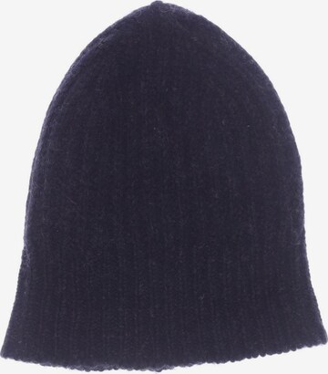 Closed Hat & Cap in One size in Black: front