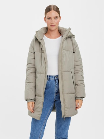 VERO MODA - Chaqueta de entretiempo 'GEMMA FLORA' en gris: frente