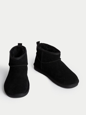 Boots di Marks & Spencer in nero