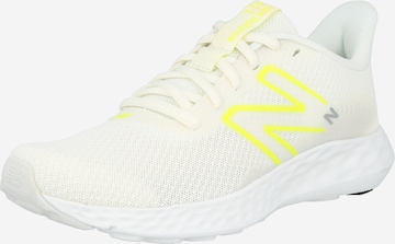 Chaussure de course '411' new balance en blanc : devant