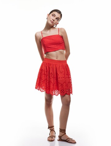 Koton Rok in Rood