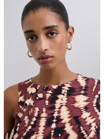 Scalpers Dress 'Anicasi' in Red