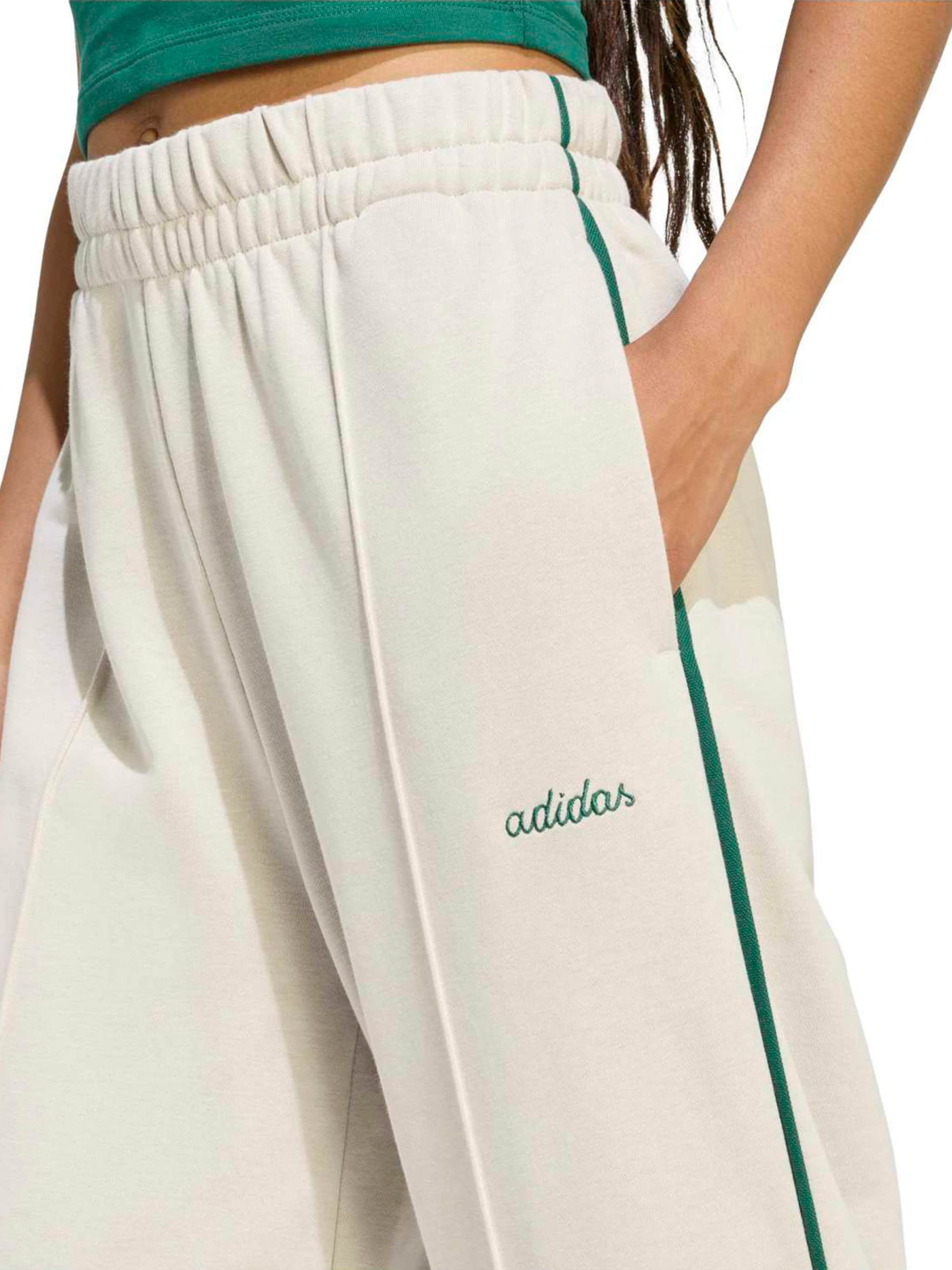 Wide leg Pantaloni sport 'Seasonal Essentials' de la ADIDAS SPORTSWEAR pe bej