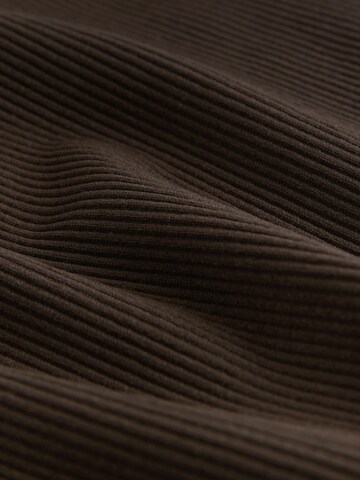 The Set Top 'Active' - vegyes színek