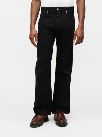 Tommy Jeans Буткат Джинсы в Черный: спереди