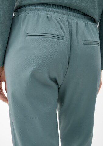 Tapered Pantaloni di s.Oliver in blu