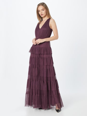 Robe de soirée 'Tulle Tiered Maxi Dress' Coast en violet : devant
