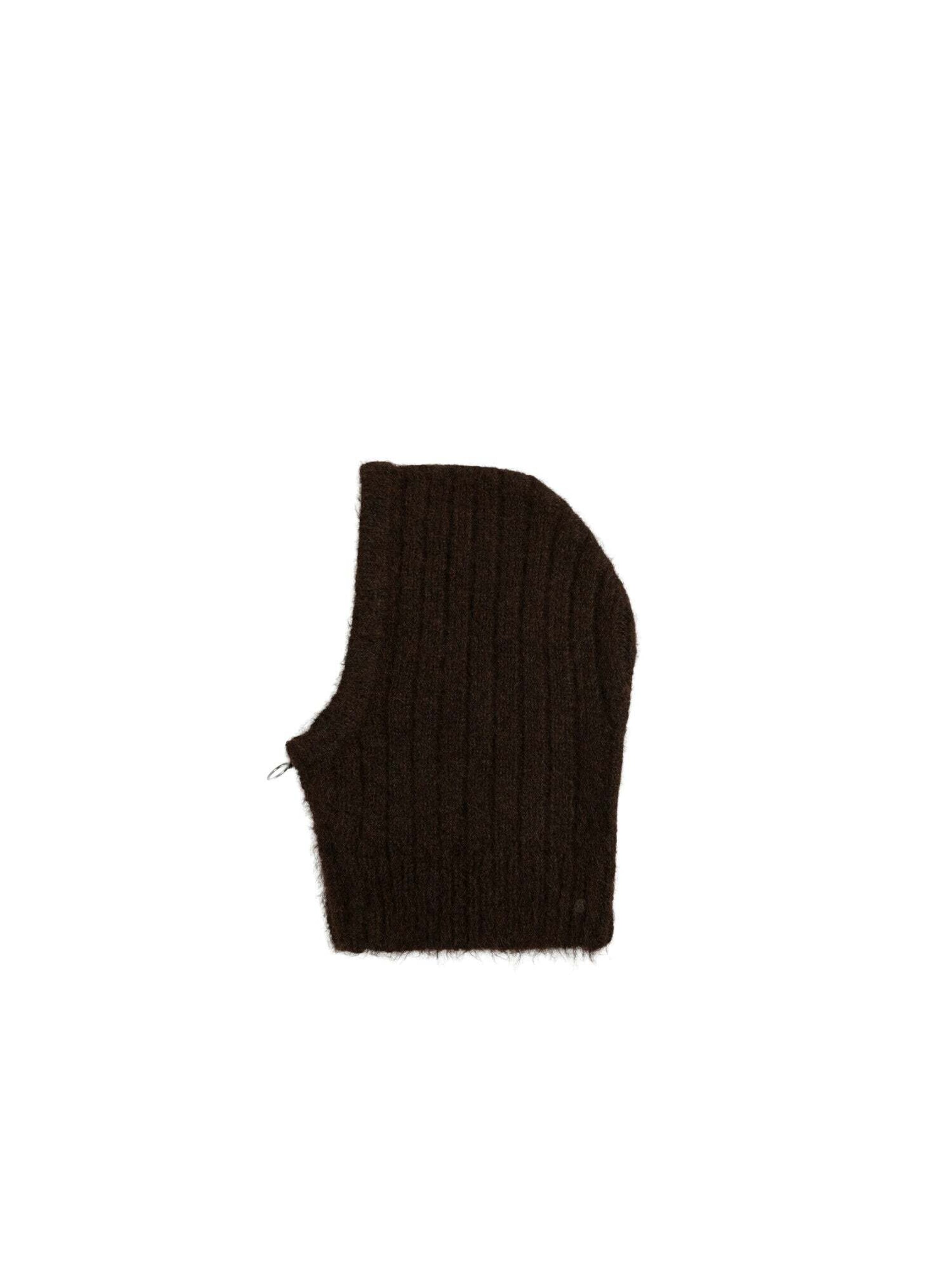 Scalpers Beanie in Brown: front