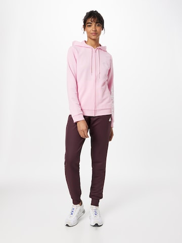 ADIDAS SPORTSWEAR Treeningdress 'Essentials Logo French Terry', värv roosa: eest vaates