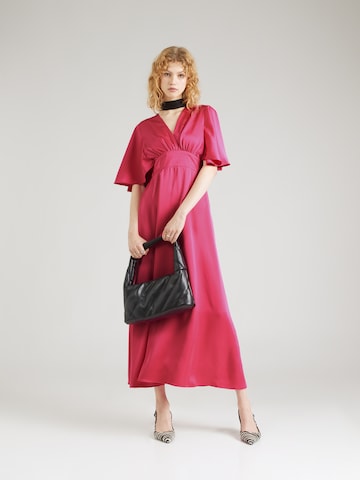 SISTERS POINT - Vestido 'GISELA' en rosa