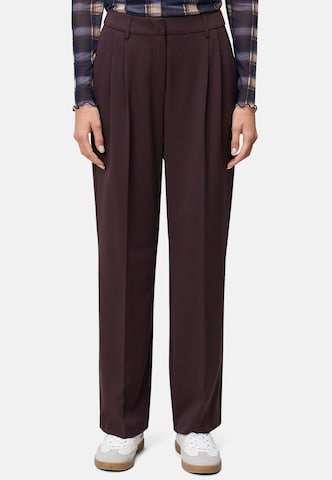 zero Skinny Trousers in Brown: front