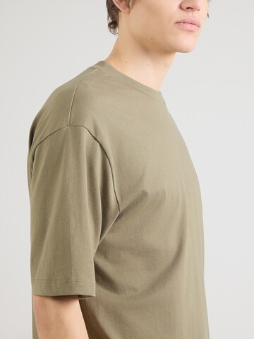 SELECTED - Camiseta 'SLHBOB' en verde