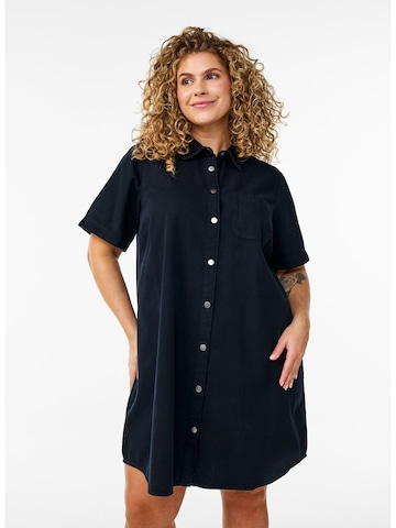 Abito camicia 'Kinta' di Zizzi in nero: frontale