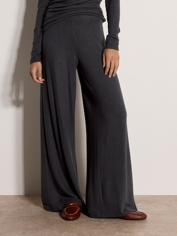 Loosefit Pantalon ' Soft-Touch-Hose ' Apricot en gris