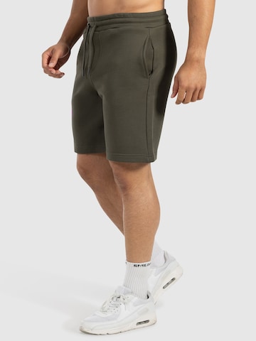 Regular Pantalon de sport ' Chaise ' Smilodox en vert