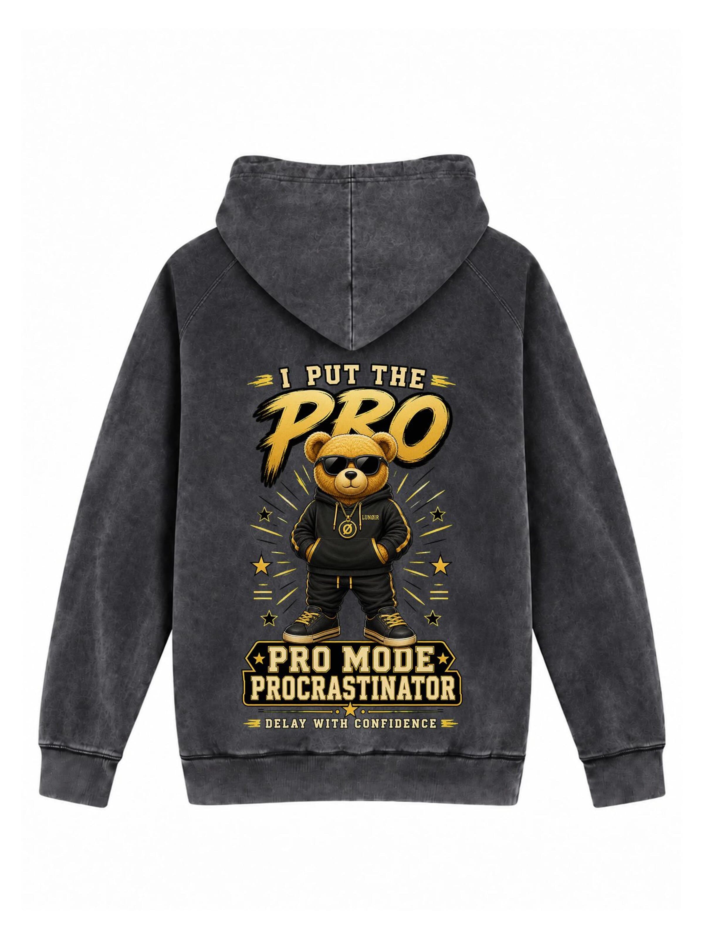 LUNØIR StudioSweater majica 'Pro Mode Procrastinator' - crna boja: prednji dio