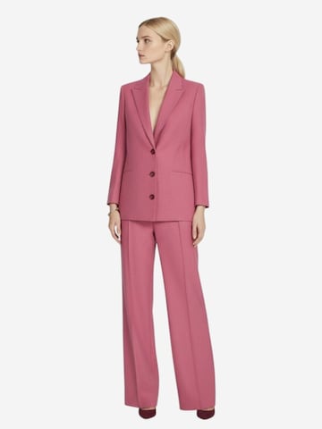 Amarilde Suit in Pink