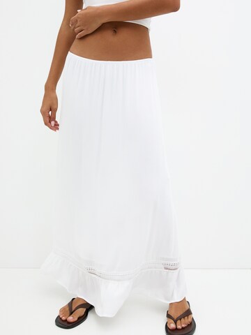 Gonna di Pull&Bear in bianco: frontale