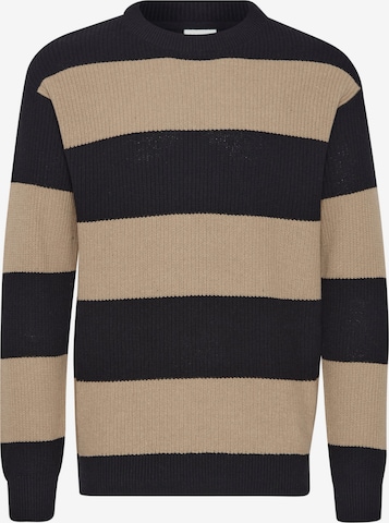 !Solid Sweater in Black: front