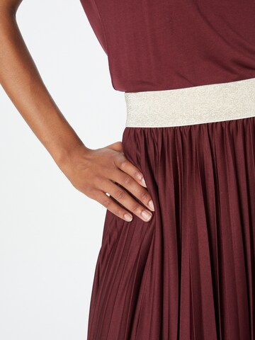 ABOUT YOU Skirt 'Carla' in Red