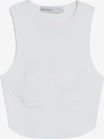 Bershka Knitted top in White: front