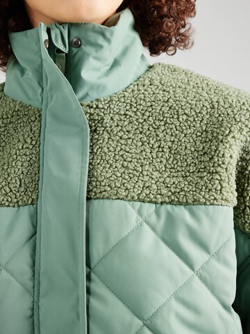 Veste mi-saison 'Quiltholm' Derbe en vert