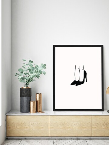 Liv Corday Image 'My shoes' in Black