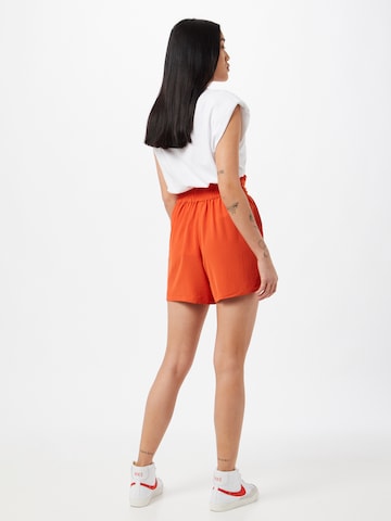VILA Loosefit Shorts 'RASHA' in Orange