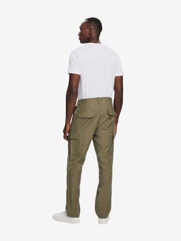 Regular Pantalon cargo ESPRIT en vert