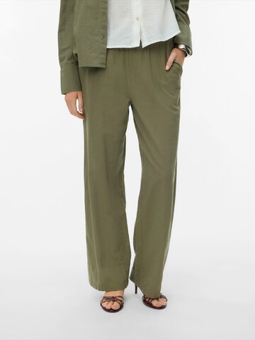 VERO MODA Wide leg Trousers 'VMCAIA' in Green: front