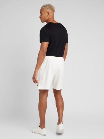 Nike Sportswear Regular Sweatshorts 'Club' in Weiß