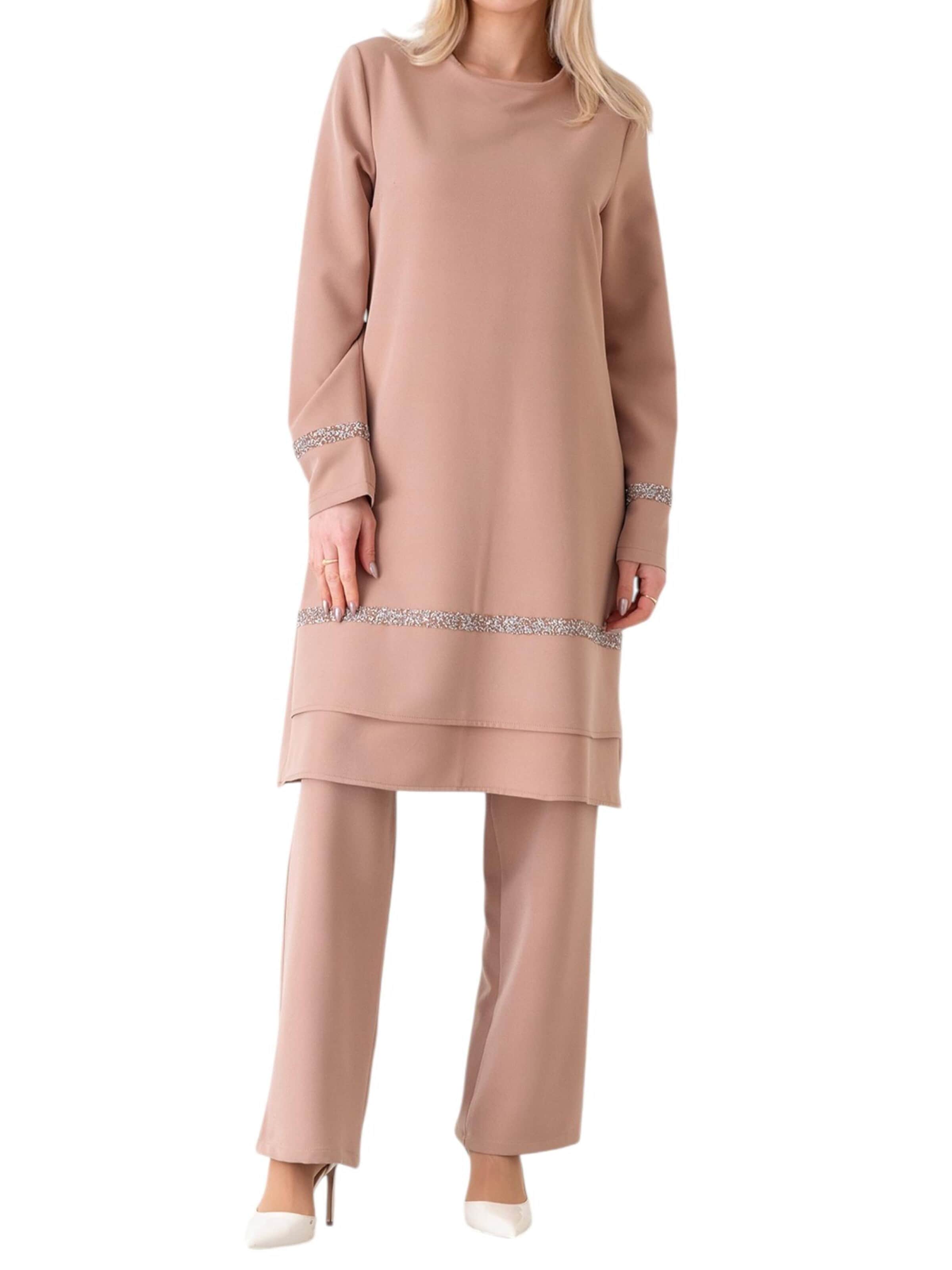 Completo pantalone 'NEVRA' di fashionshowcase in beige