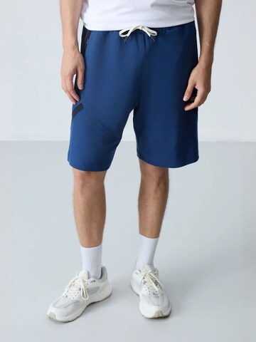 Regular Pantalon Tommy Life en bleu