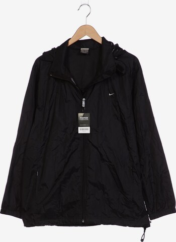 NIKE Jacket & Coat in L in Black: front