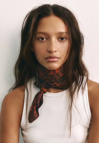Pull&Bear Šátek – hnědá